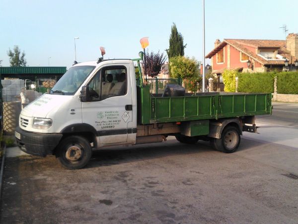 Jardinería Riojana camión con plantas